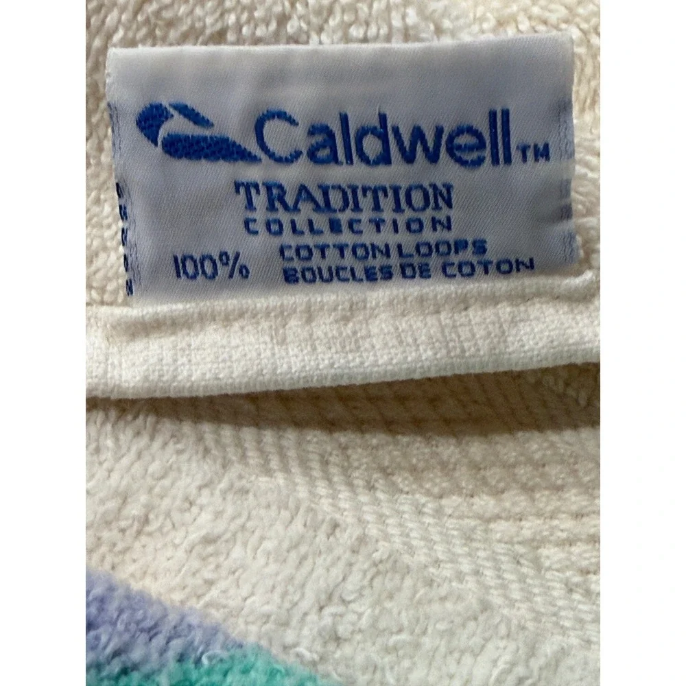Vintage Caldwell Tradition Collection Hand Towels Set 2 Country Cottage Hearts